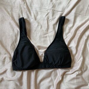 Black bikini top